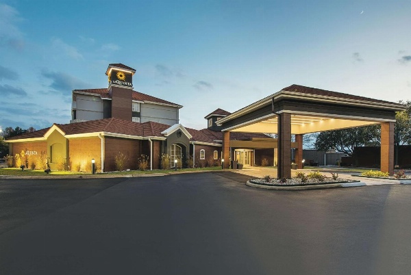 La Quinta Inn & Suites by Wyndham Shreveport Airport image 5